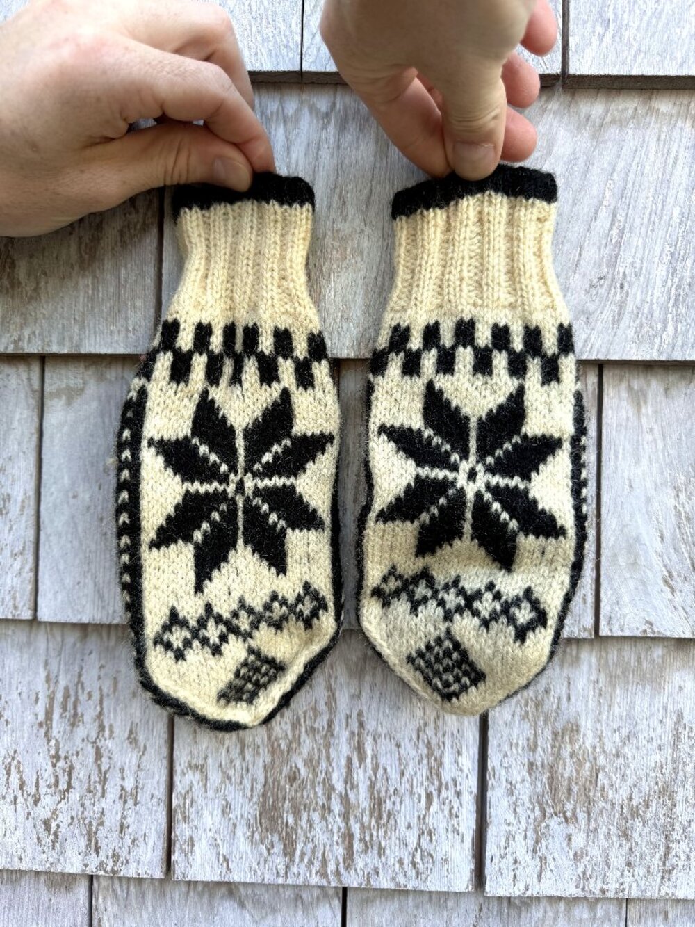 Vintage Hand-Knit Wool Mittens — Cream & Black Star Pattern